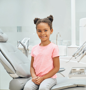 Kinder- & Jugend Zahnheilkunde Kinder- & Jugend Zahnheilkunde